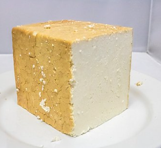 Queso seco ahumado